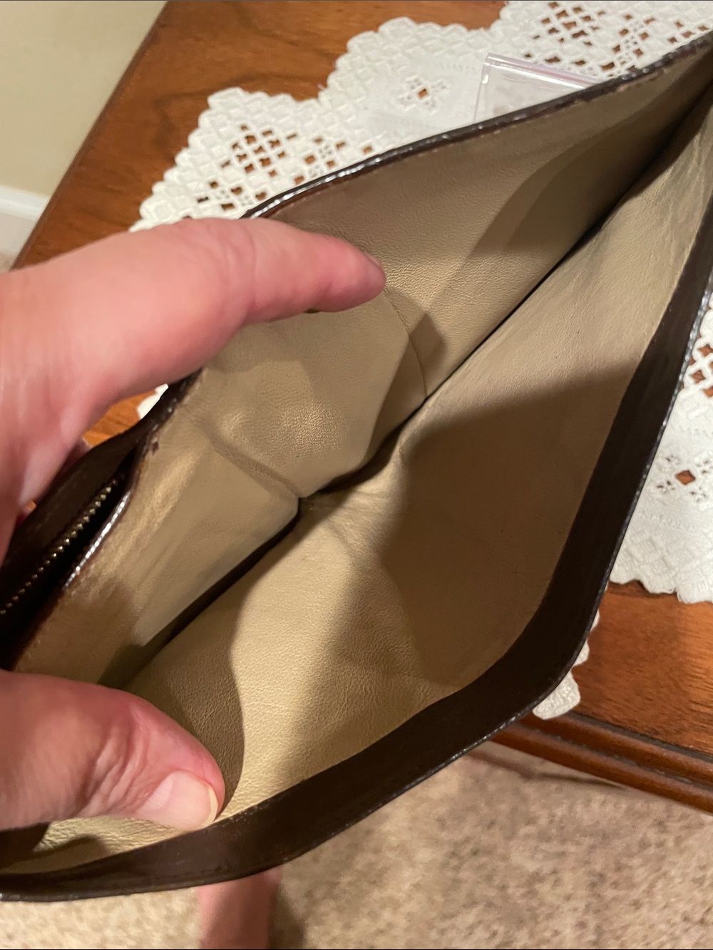 Bottega Veneta Classic Brown Woven Leather Compact Organizer/Wallet - Picture 5 of 7